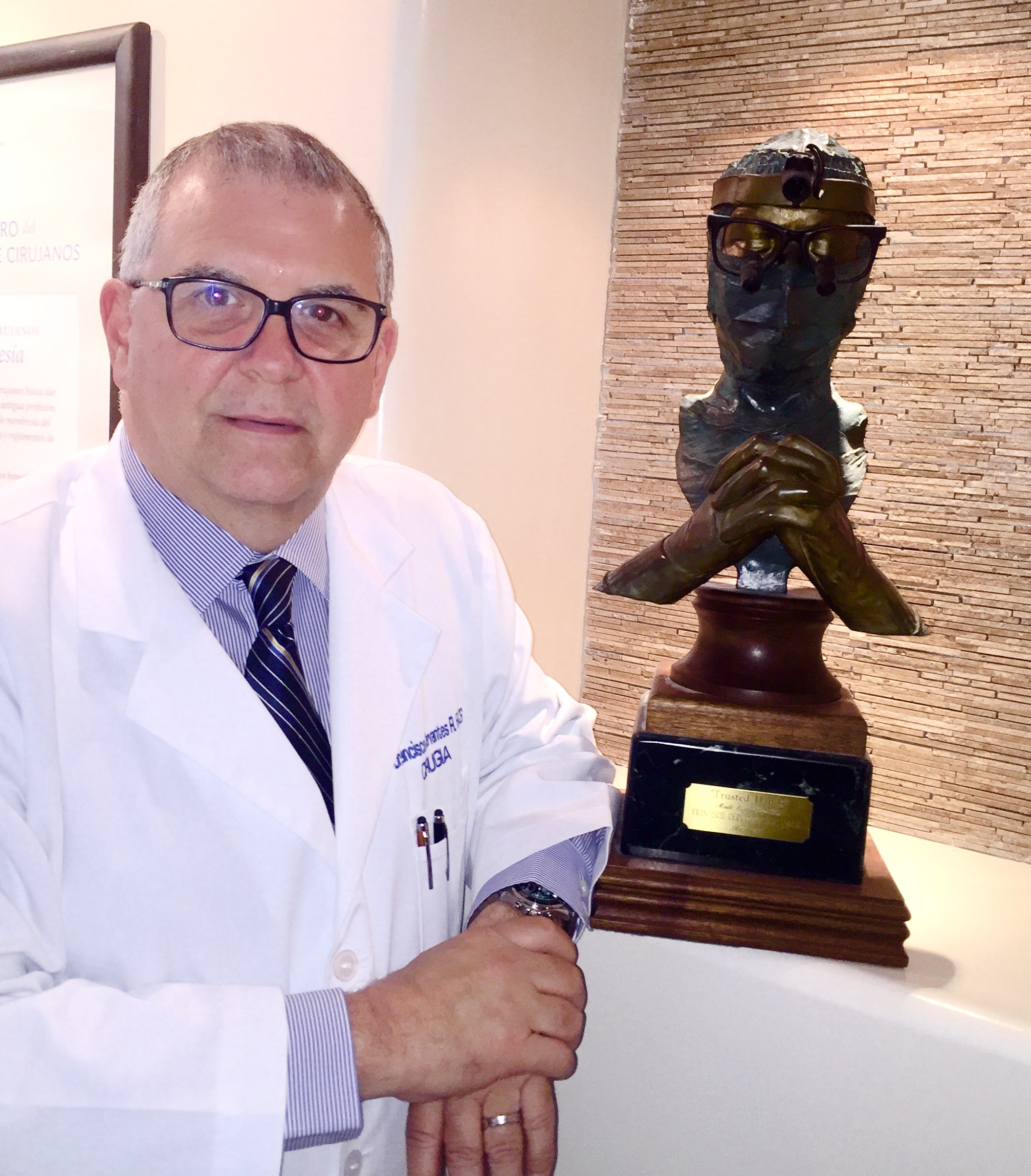 Dr. Francisco G. Cervantes R.